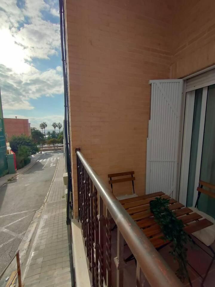 Estudios Con Encanto 阿利坎特 外观 照片